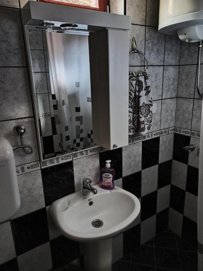 Apartman Ristic Niska Banja Εξωτερικό φωτογραφία